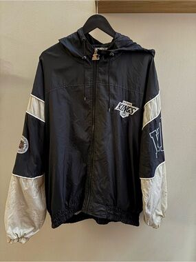 LA Kings VTG 90s grey/black zip-up Starter NHL jacket L/XL